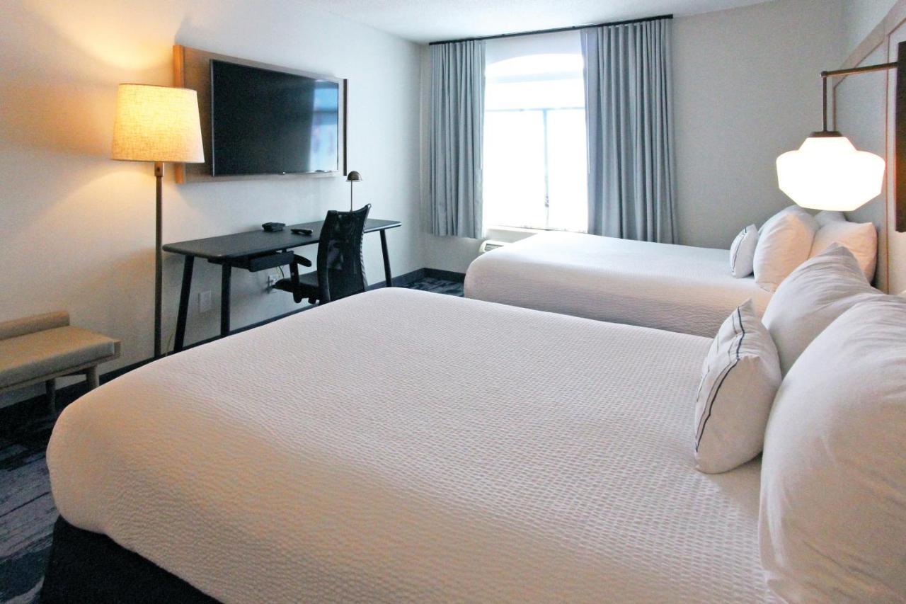 Fairfield Inn & Suites By Marriott Charleston Airport/Convention Center North Charleston Esterno foto