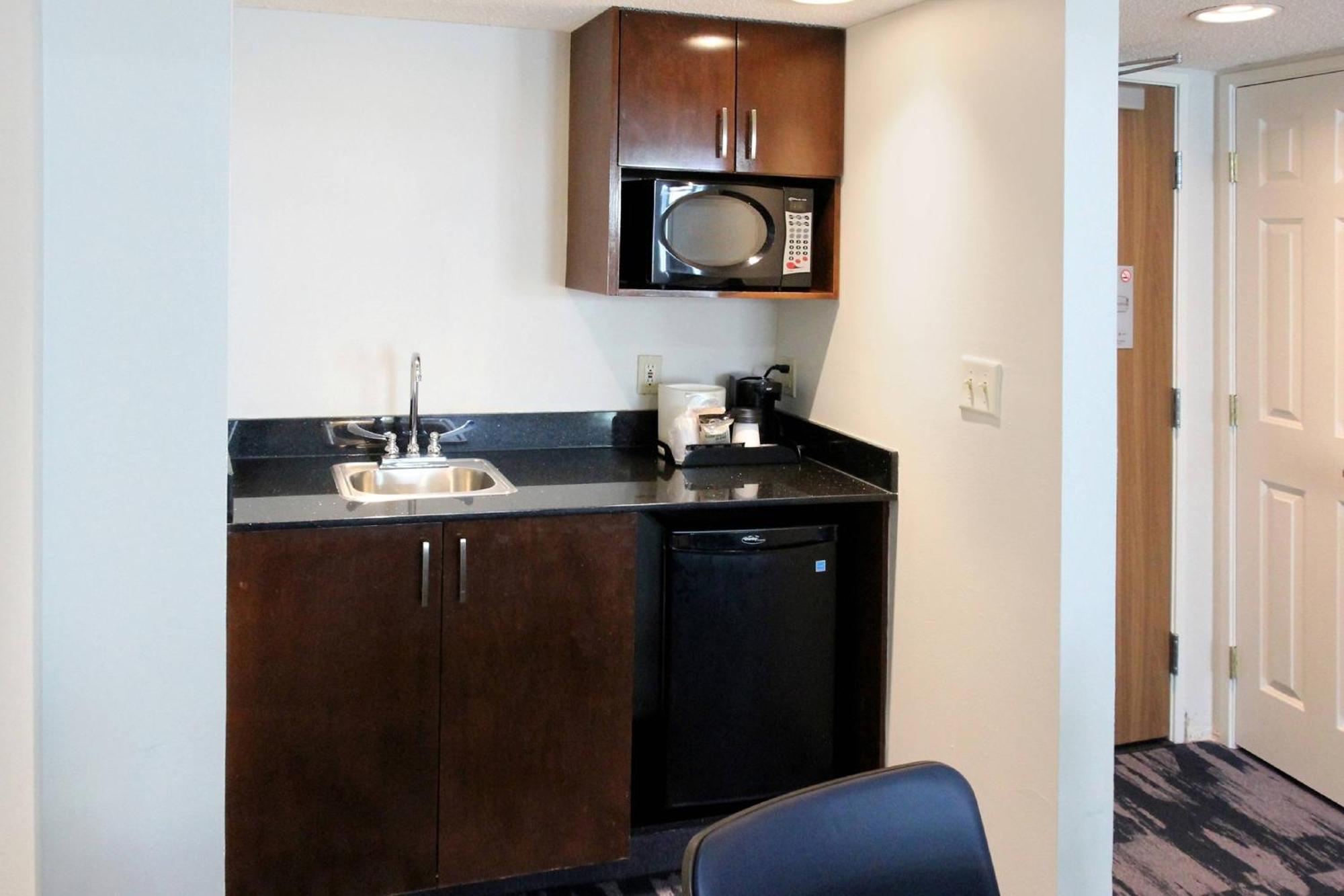 Fairfield Inn & Suites By Marriott Charleston Airport/Convention Center North Charleston Esterno foto