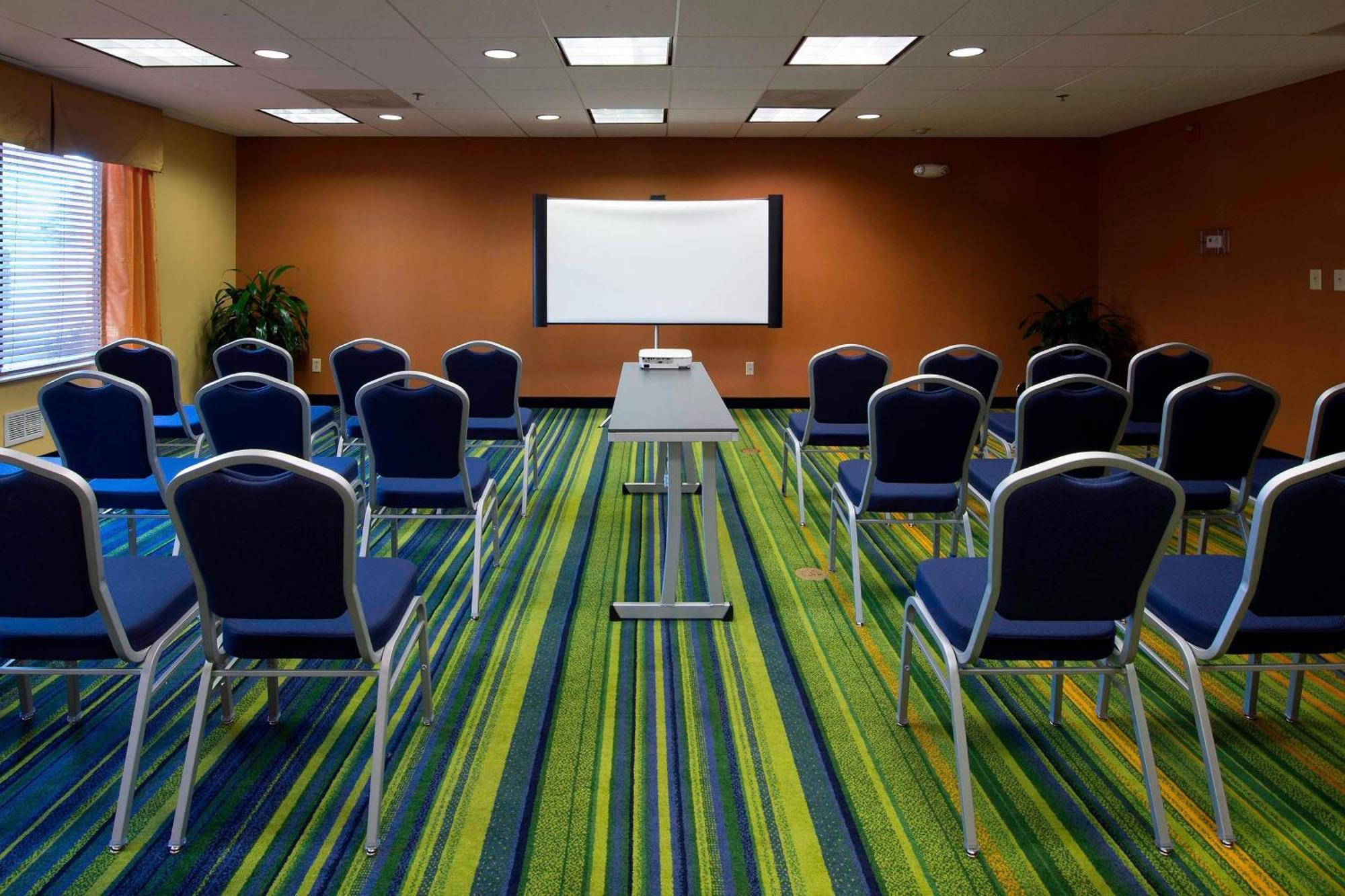Fairfield Inn & Suites By Marriott Charleston Airport/Convention Center North Charleston Esterno foto