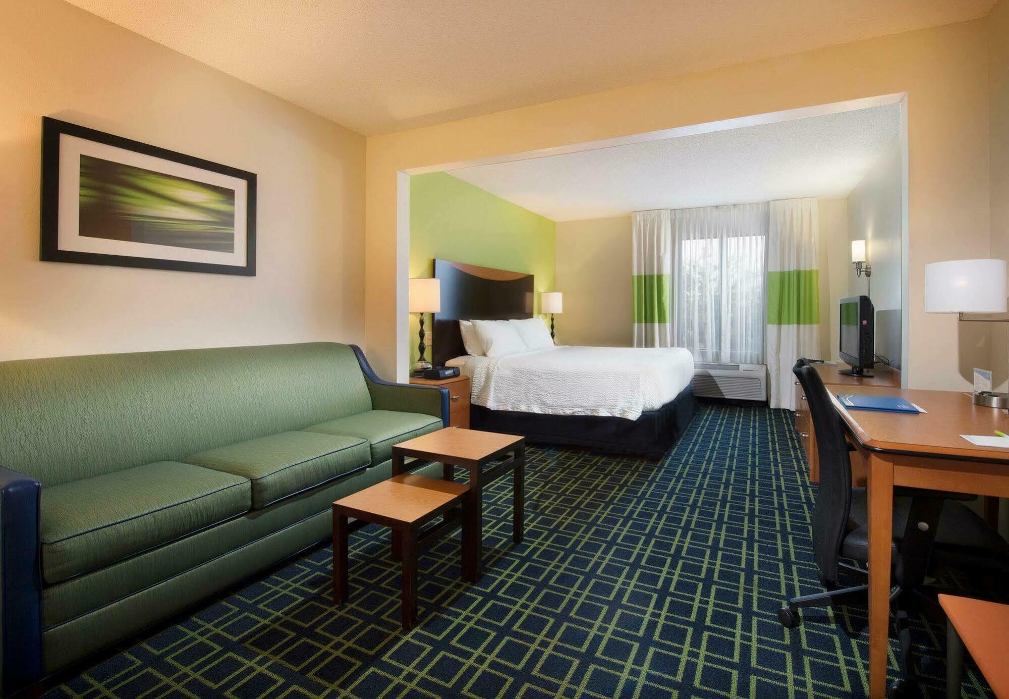 Fairfield Inn & Suites By Marriott Charleston Airport/Convention Center North Charleston Esterno foto